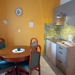 Apartmaji In Sobe Kocjancic * Podčetrtek