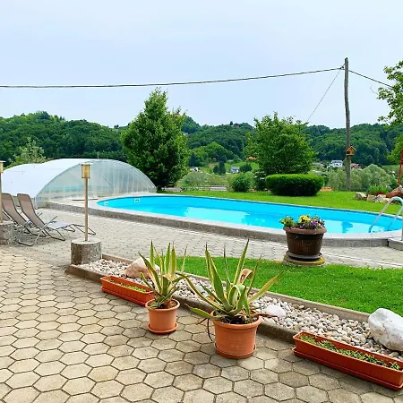 Apartmaji In Sobe Kocjancic * Podcetrtek