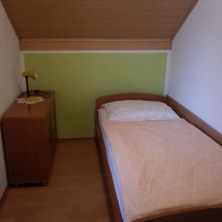 Ostanak kod kuće Apartmaji In Sobe Kocjancic *