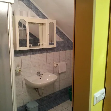 Apartmaji In Sobe Kocjancic * Podcetrtek