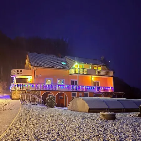 Apartmaji In Sobe Kocjancic Ostanak kod kuće *